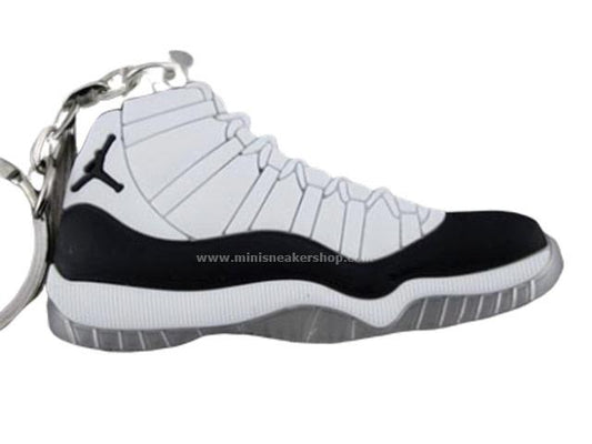 Flat Silicon Sneaker Keychain Jordan 11 - Concord