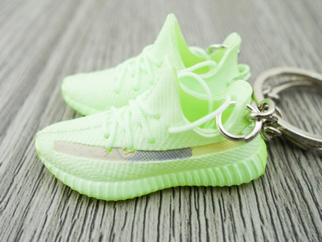 Mini Sneaker Keychains YZY V.2 - GLOW