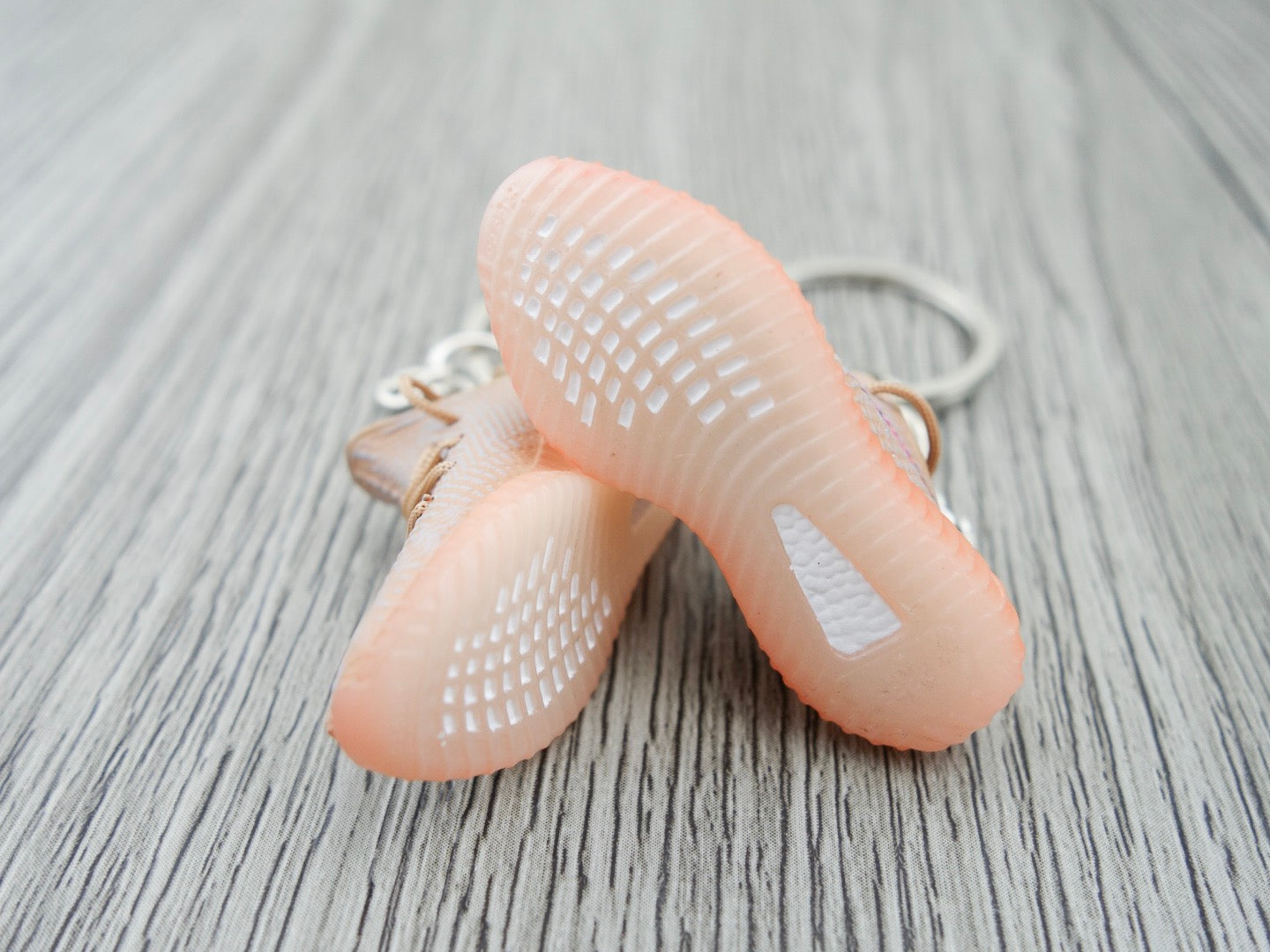 Mini Sneaker Keychains YZY - CLAY