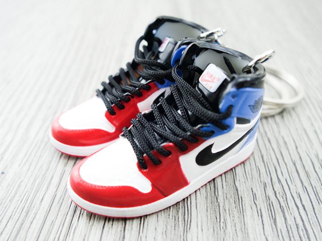 Mini sneaker keychain 3D Air Jordan 1 - Fearless