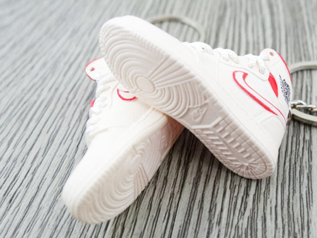 Mini sneaker keychain 3D Air Jordan 1 High Phantom