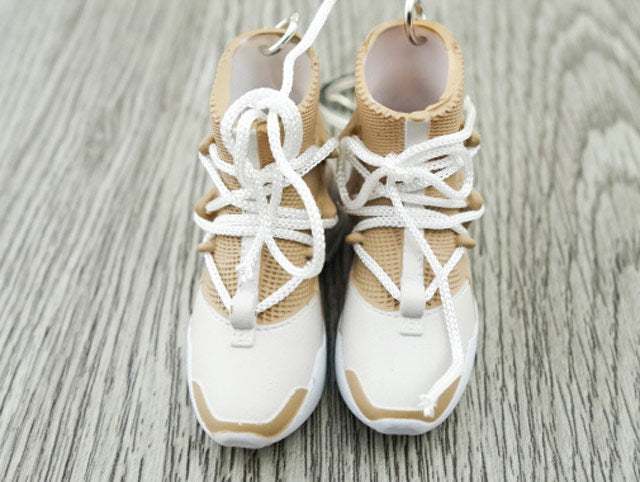 Mini 3D sneaker keychains FEAR OF G. White/Beige