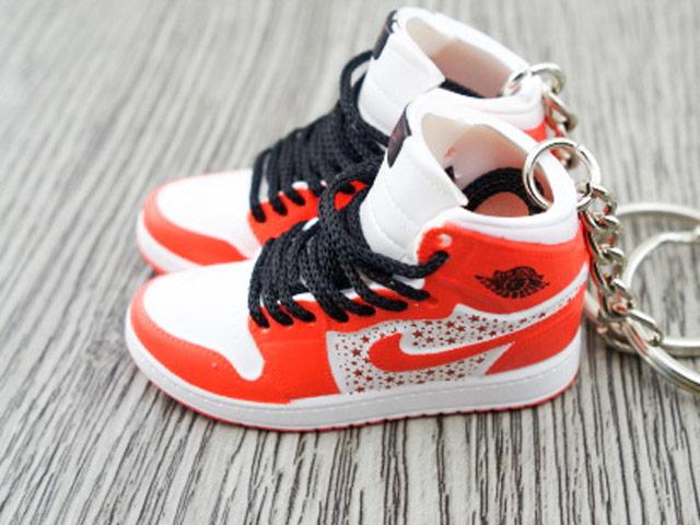 Mini sneaker keychain 3D Air Jordan 1 x SUP - Orange HQ