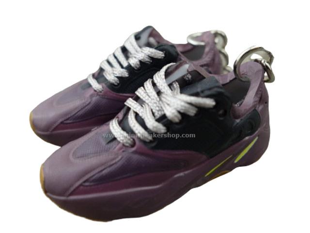 Mini Sneaker Keychains YZY 700 - MAUVE with white laces