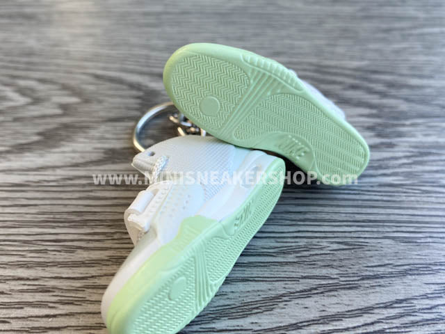 Mini Sneaker Keychains NIKE Yeezy White Green