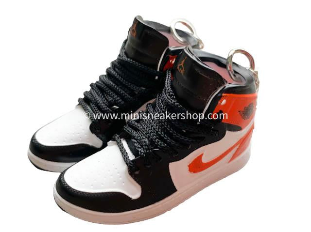 Mini sneaker keychain 3D Air Jordan 1 - Star Fish Orange