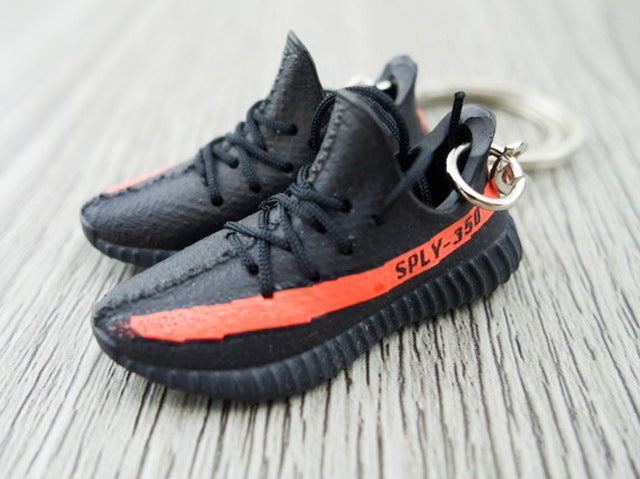Mini Sneaker Keychains YZY V.2 - Core Red