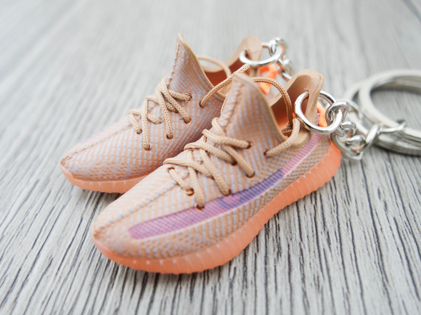 Mini Sneaker Keychains YZY - CLAY