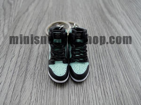mini sneaker keychains Dunk High Diamond