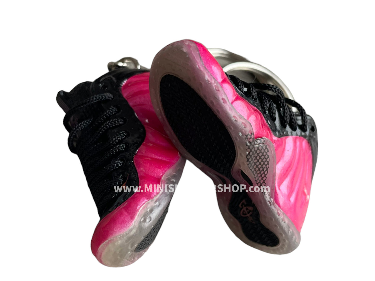 Mini sneaker keychain 3D Foamposite - Fushia Pink