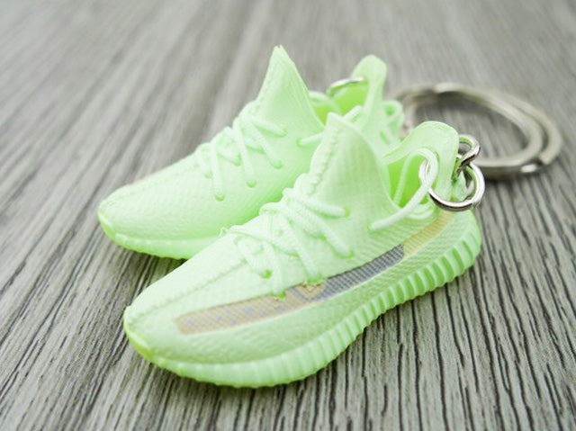 Mini Sneaker Keychains YZY V.2 - GLOW