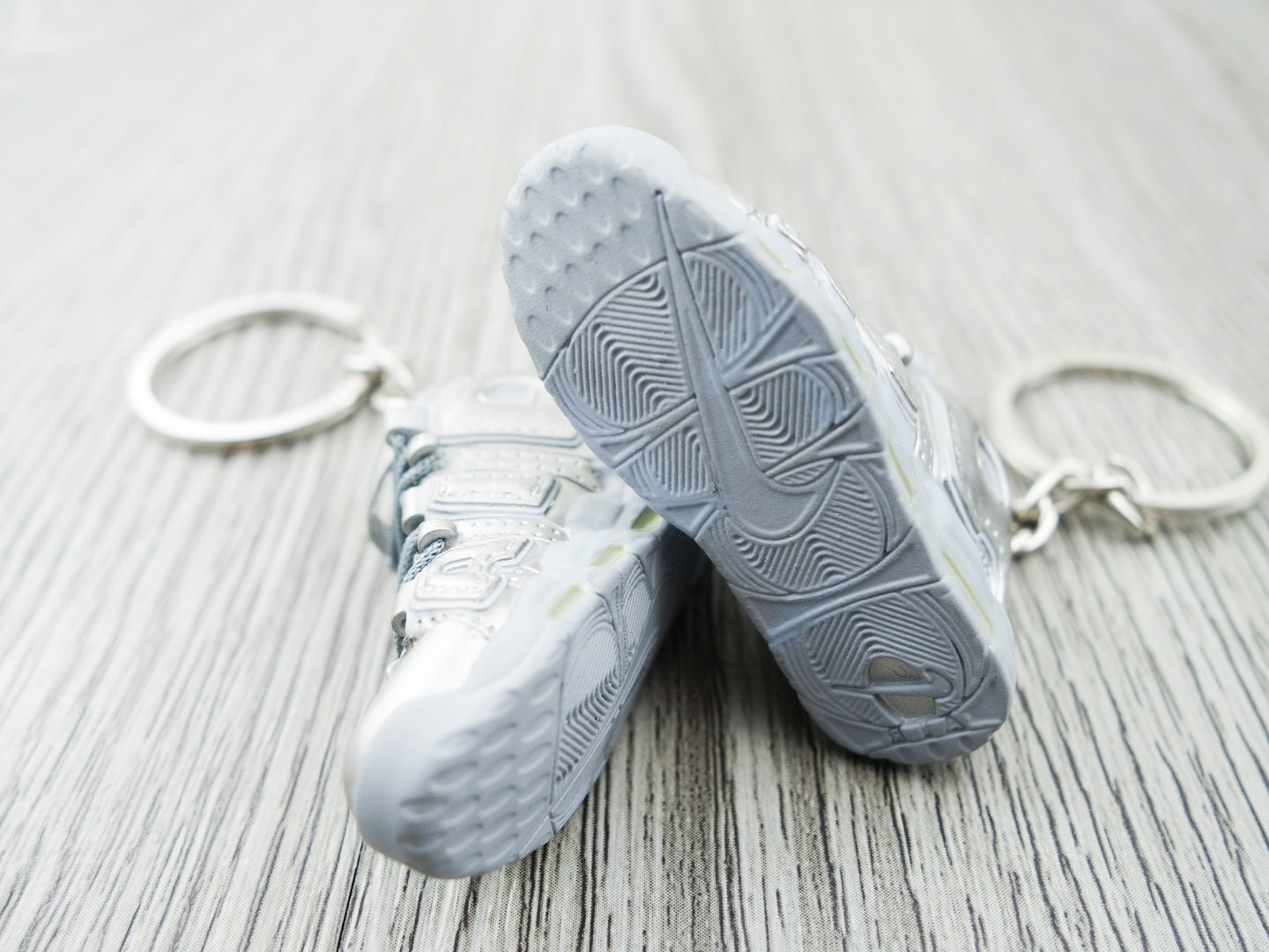 Mini 3D sneaker keychains Air Up Tempo  - SILVER