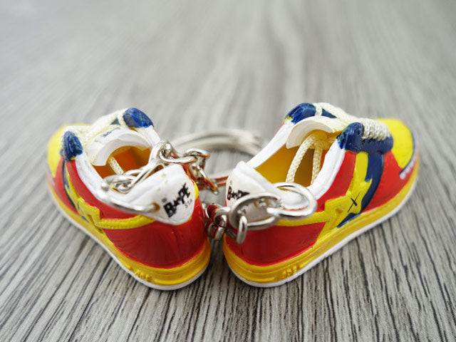Mini 3D sneaker keychains BAPE - Yellow/Red/Blue