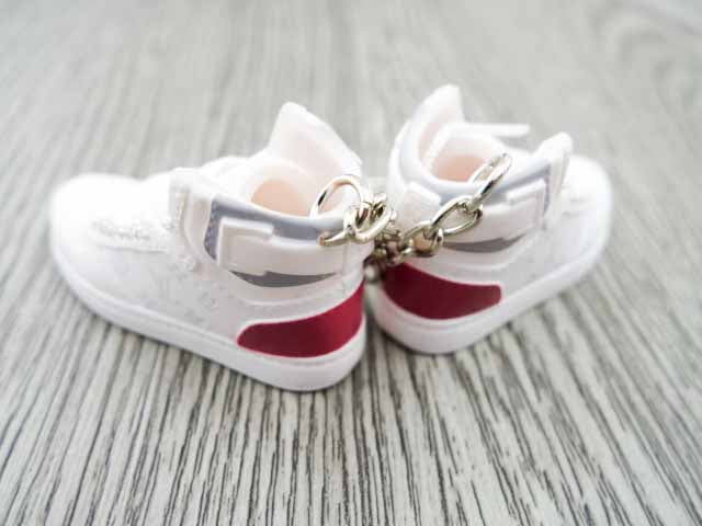 Mini sneaker keychain 3D LV - White