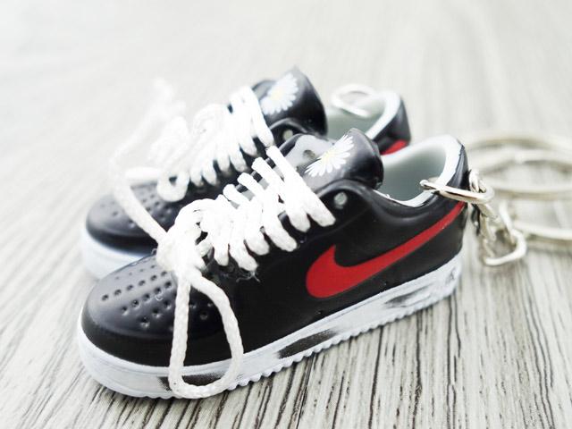 mini 3D sneaker keychains Air Force 1 x G-Dragon Black black and red