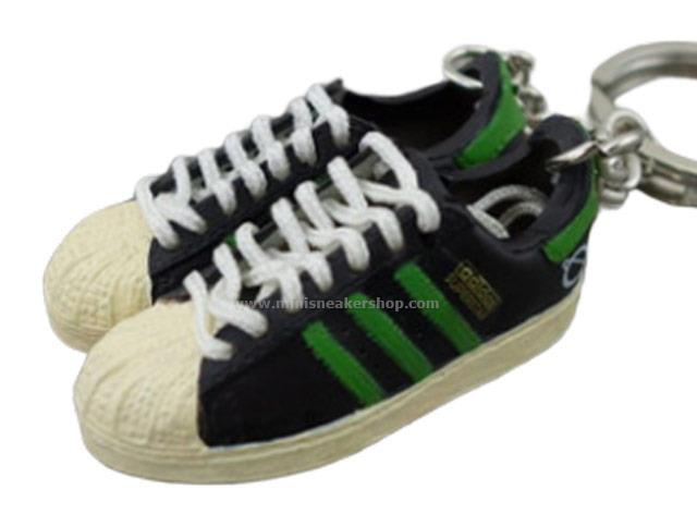 mini 3D sneaker keychains Superstar Black Green