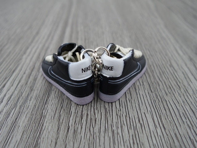 mini 3D sneaker keychains Blazer - Black/Lavender