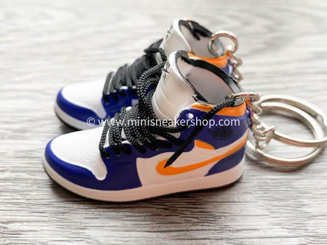 Mini sneaker keychain 3D Air Jordan 1 - LA to Chicago HQ