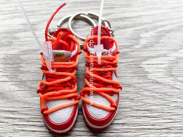 Mini sneaker keychain 3D Dunk Low OW - Red
