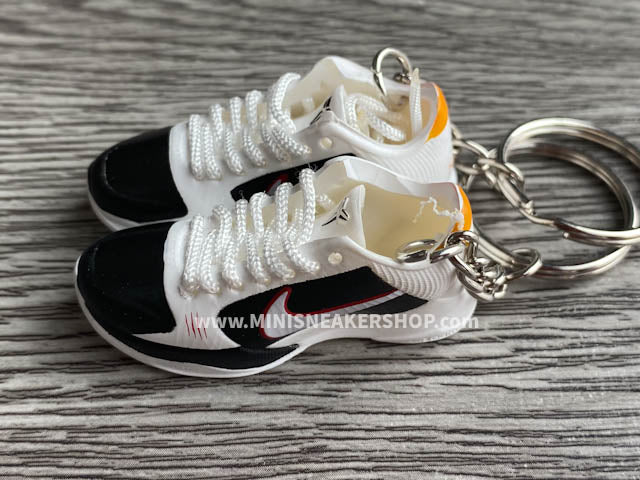 Mini sneaker keychain 3D Nike Kobe Protro 5 Bruce Lee Alternate