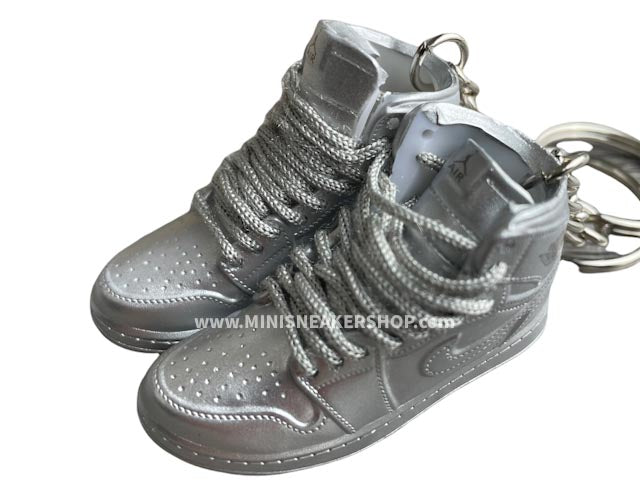Mini sneaker keychain 3D Air Jordan 1 - SILVER