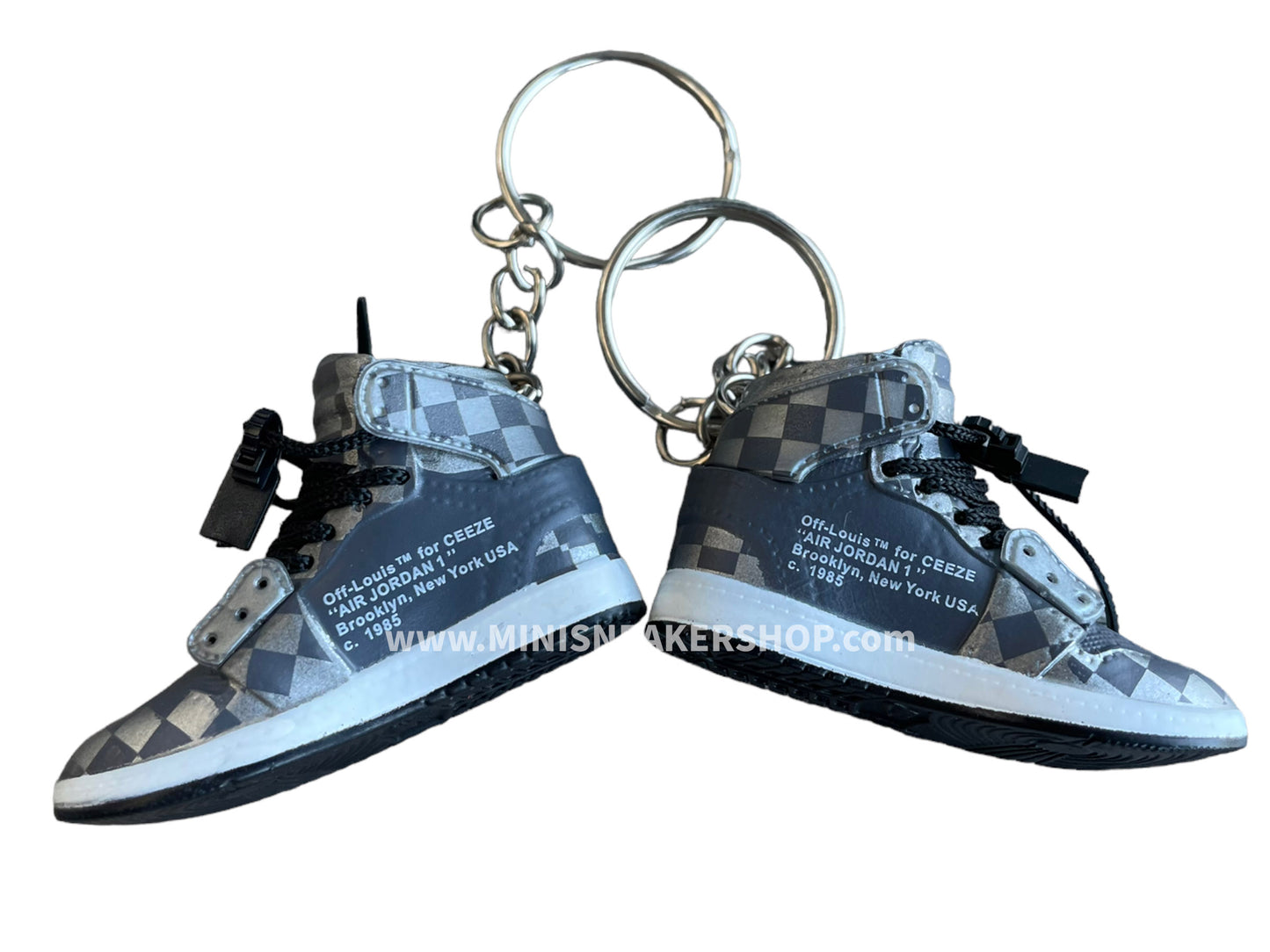 Mini sneaker keychain 3D HQ AJ1 x OW x LV inspired black- EXCLUSIVE - Limited edition