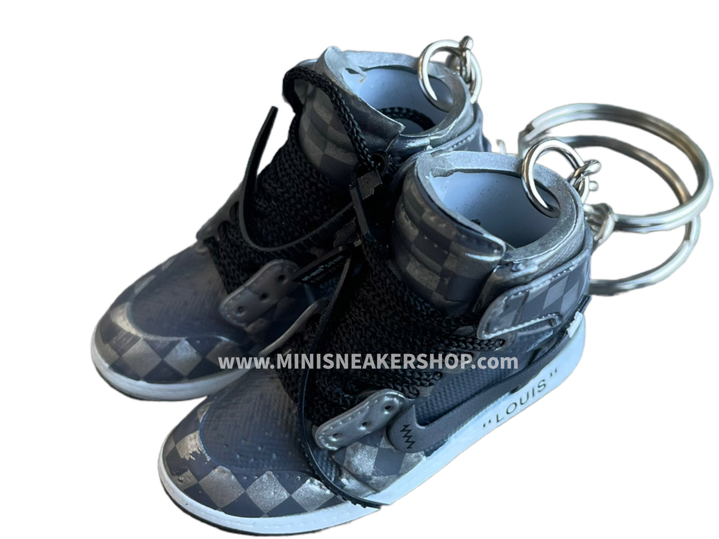 Mini sneaker keychain 3D HQ AJ1 x OW x LV inspired black- EXCLUSIVE - Limited edition