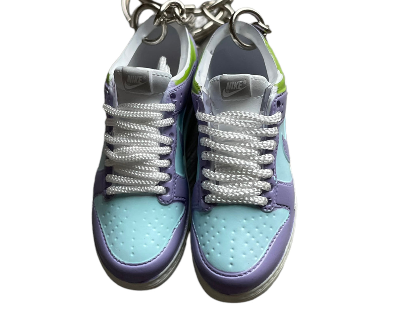 Mini sneaker keychain 3D Dunk - To the rescue
