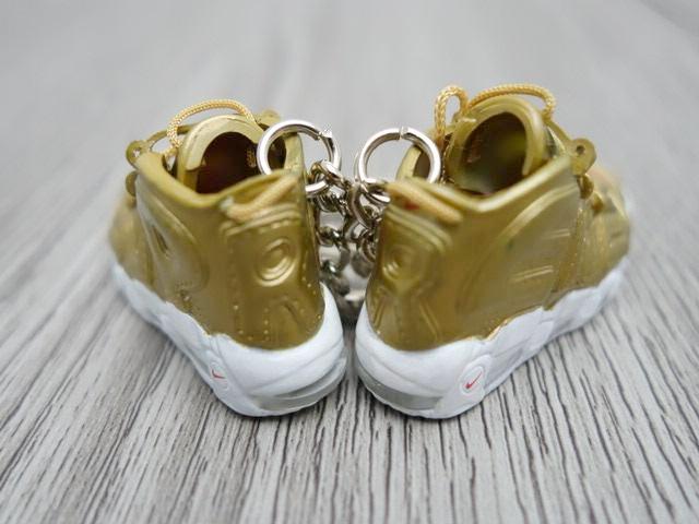 Mini 3D sneaker keychains Air Up Tempo - GOLD
