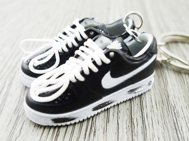 mini 3D sneaker keychains Air Force 1 x G-Dragon Black  and white