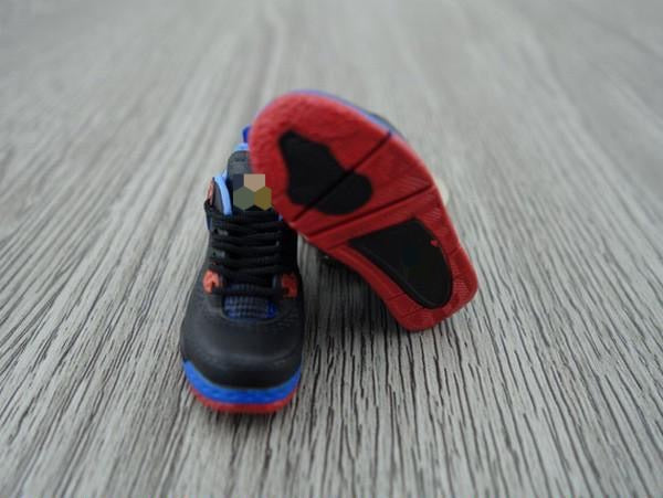 Mini Sneaker Keychains AJ 4  - CAVS