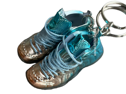 Mini sneaker keychain 3D Foamposite - Metallic Blue